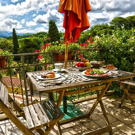 Bed & Breakfast La Casa Nel Borgo 3*