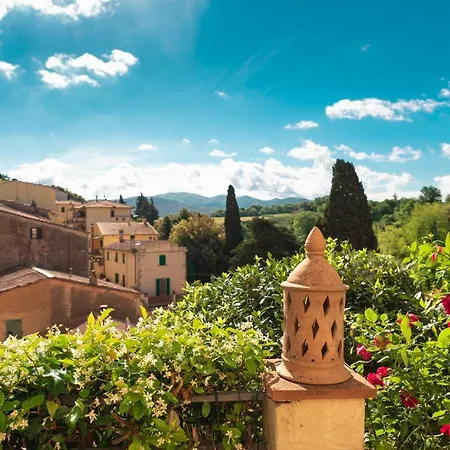 La Casa Nel Borgo Panzió 3*